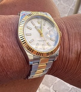 Gestolen Rolex date just